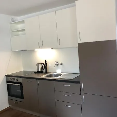 House Lotus In Terme Catez 카테즈 옵 사비