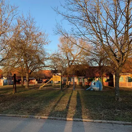 Vakantiehuis House Lotus In Terme Catez