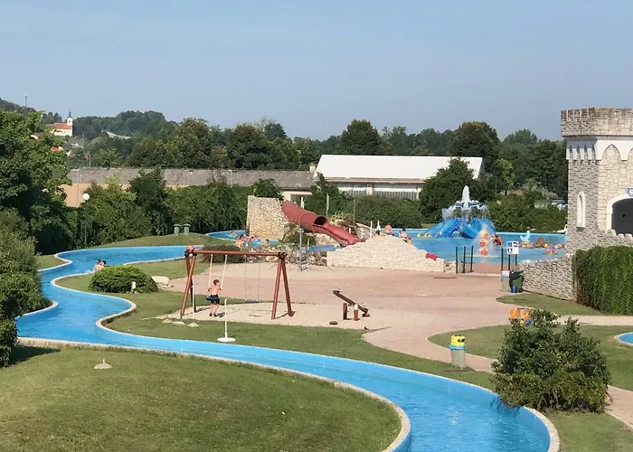 House Lotus In Terme Catez 別荘 チャテジ・オプ・サヴィ